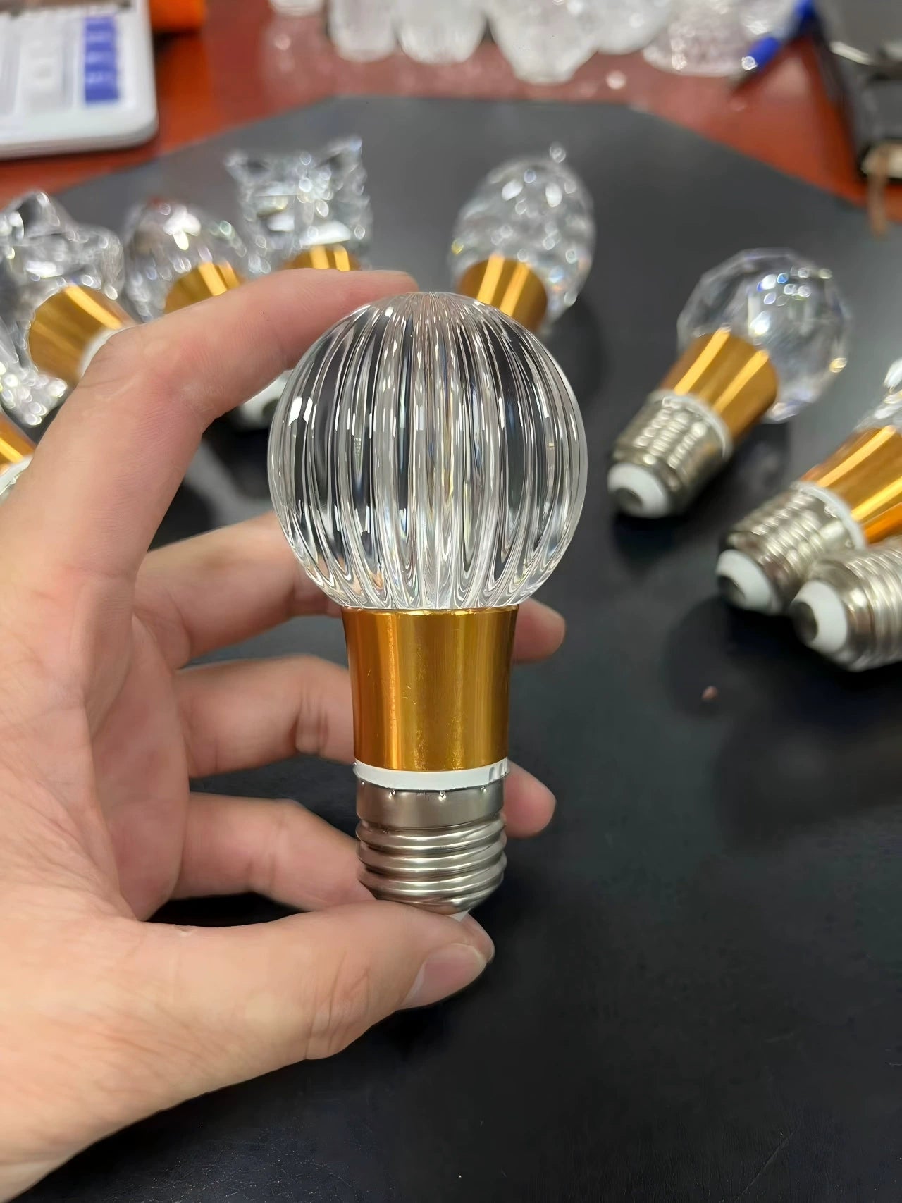 ✨Crystal Ice Pillar Bulb – Decorative Crystal Glow Light for Home Decor