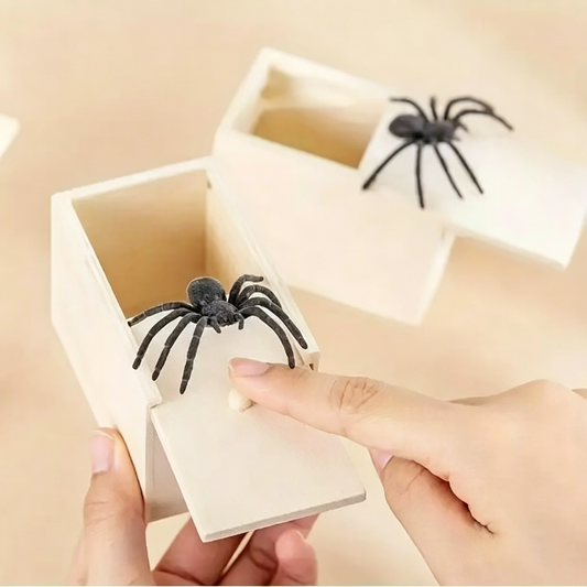 ⚡Hot Sales 49% OFF🔥Wooden Spider Gag Box