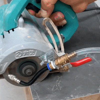 Angle Grinder Water Sprayer with dual-mode dust control nozzle
