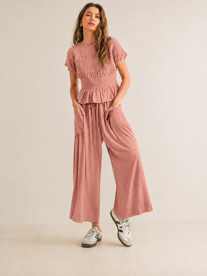 🎒 Back-to-School Special ✨ Women's Boho 2-Piece Set with Smocked Top & Wide-Leg Pants 👖