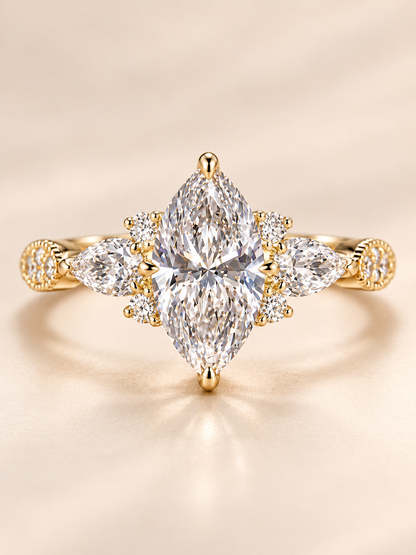 💍 Bridal Jewelry Deal – Vintage Marquise Engagement Ring ✨ Elegant Double-Prong Setting with Sparkling Side Stones for Her 💎