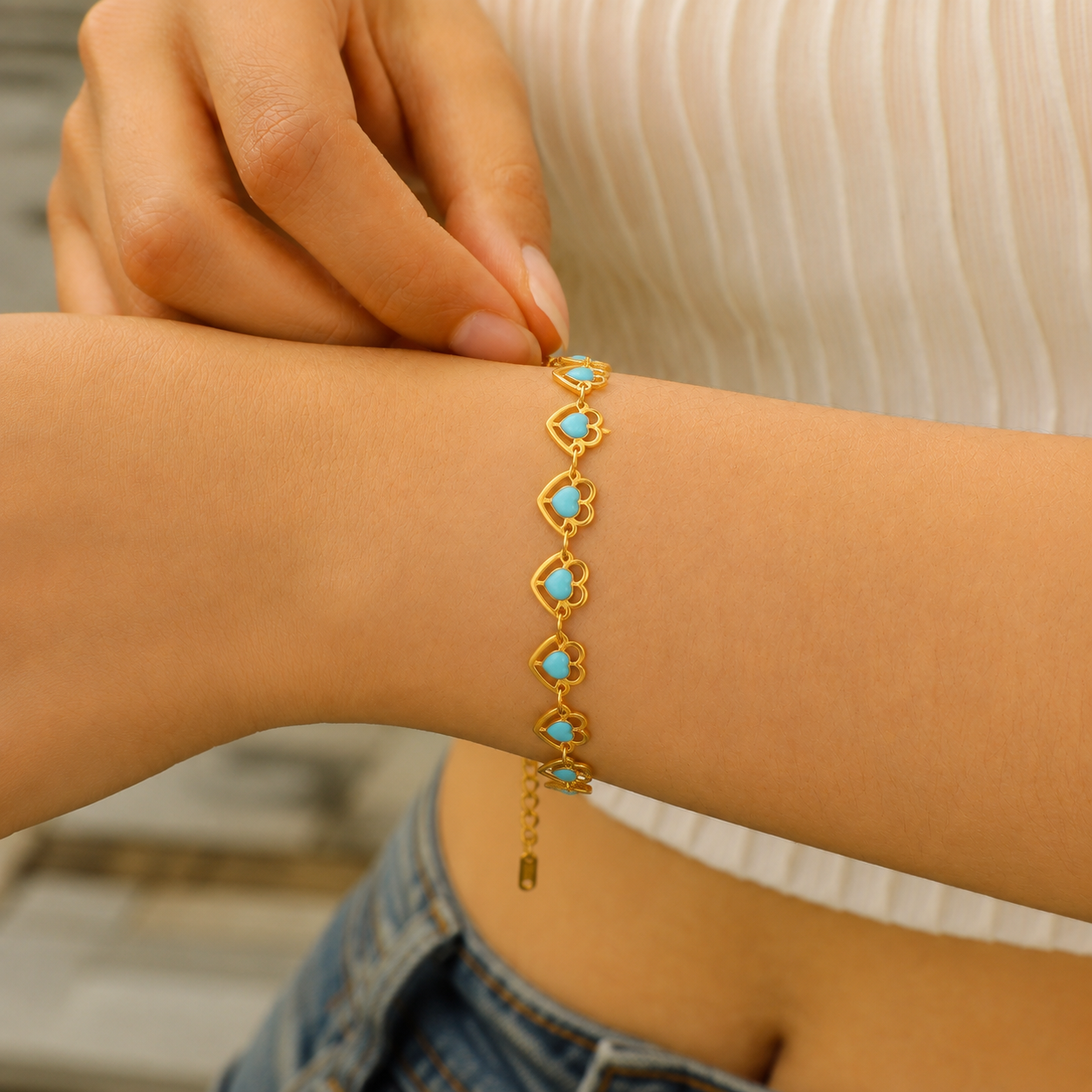 🔥Hot Sale | Cherry Heart Bracelet – Gold-Tone Versatile Fashion Jewelry