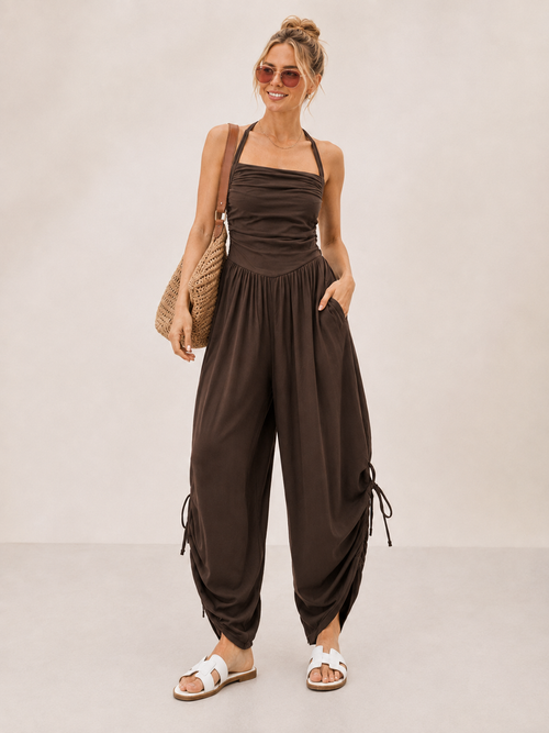 🔥Women's casual summer jumpsuit,features a halter-neck🎁