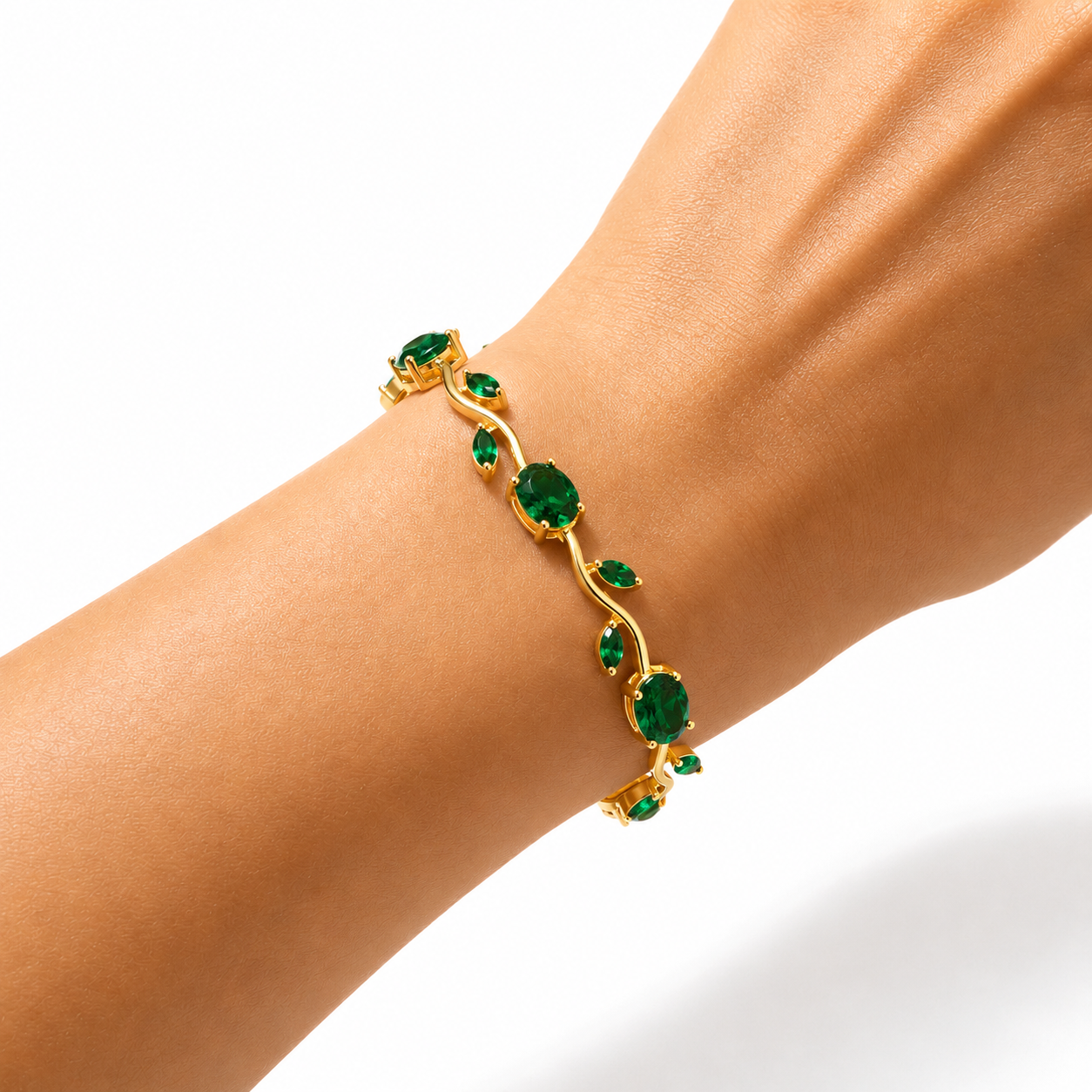 🌷 Bestseller Pink Tulip Bracelet for Women – Gold-Plated Stainless Steel ✨