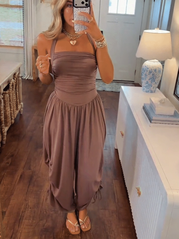 🔥Women's casual summer jumpsuit,features a halter-neck🎁