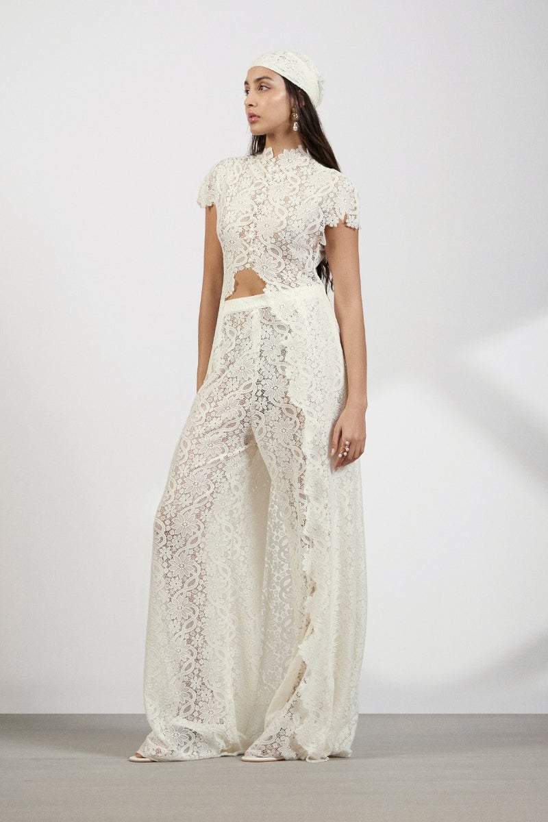 ⚡Hot Sales 49% OFF🔥2-Piece Boho Lace Set Sexy Halter Crop Top with Bell Sleeves & High-Waisted Wide-Leg Pants